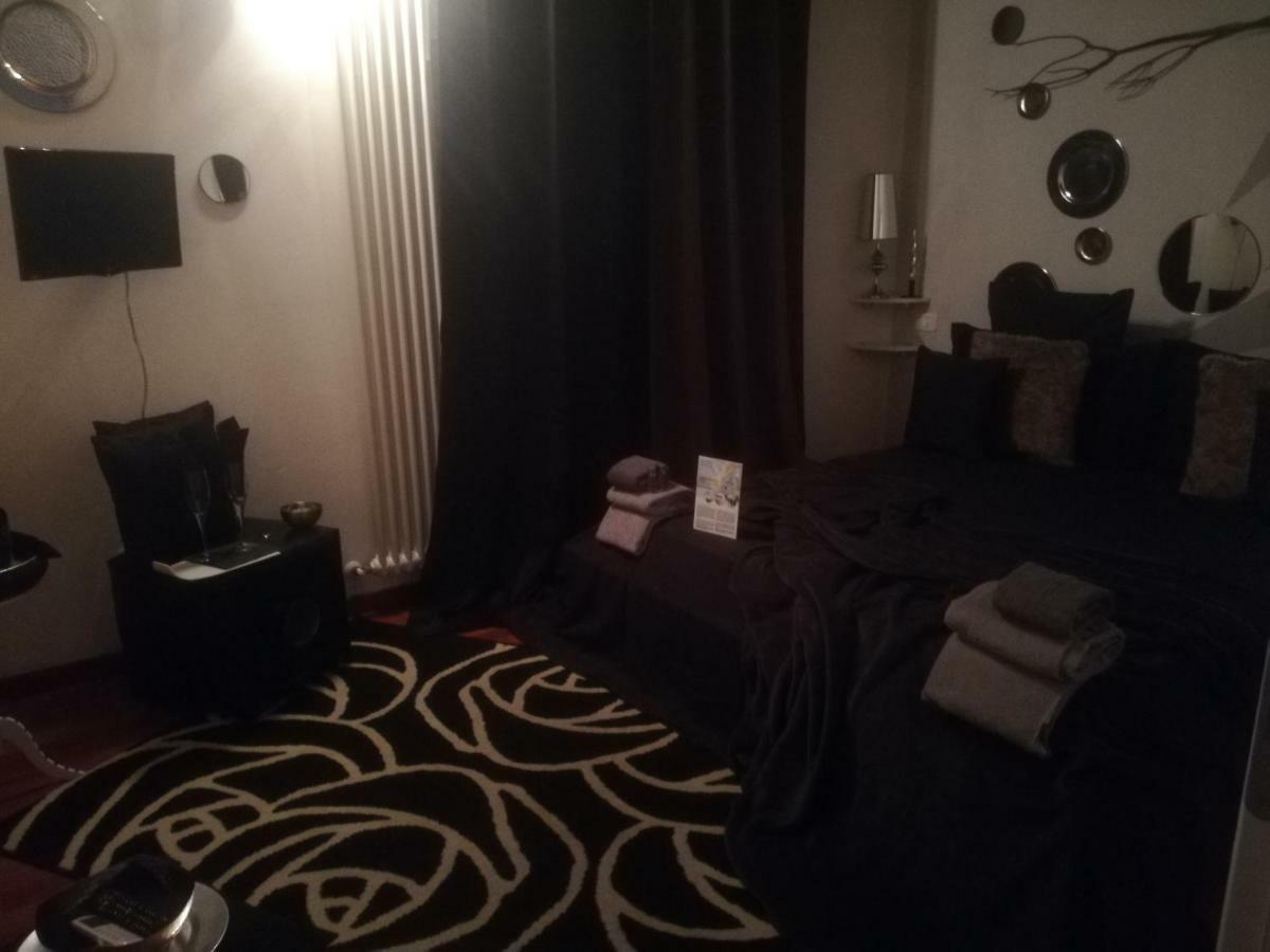 Отель Garda House Сандра Экстерьер фото
